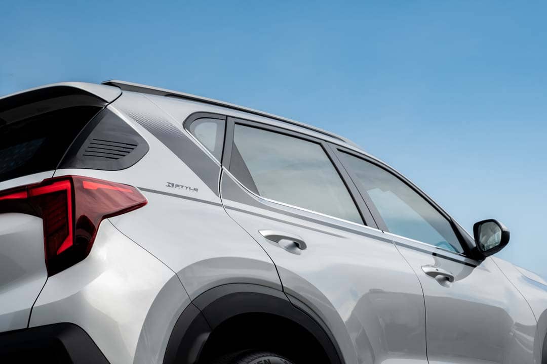 REAR styling gets a unique K-Style touch through its gradient decal.