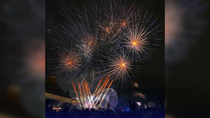 SM Pampanga lights 'Biggest Lantern of Hope'