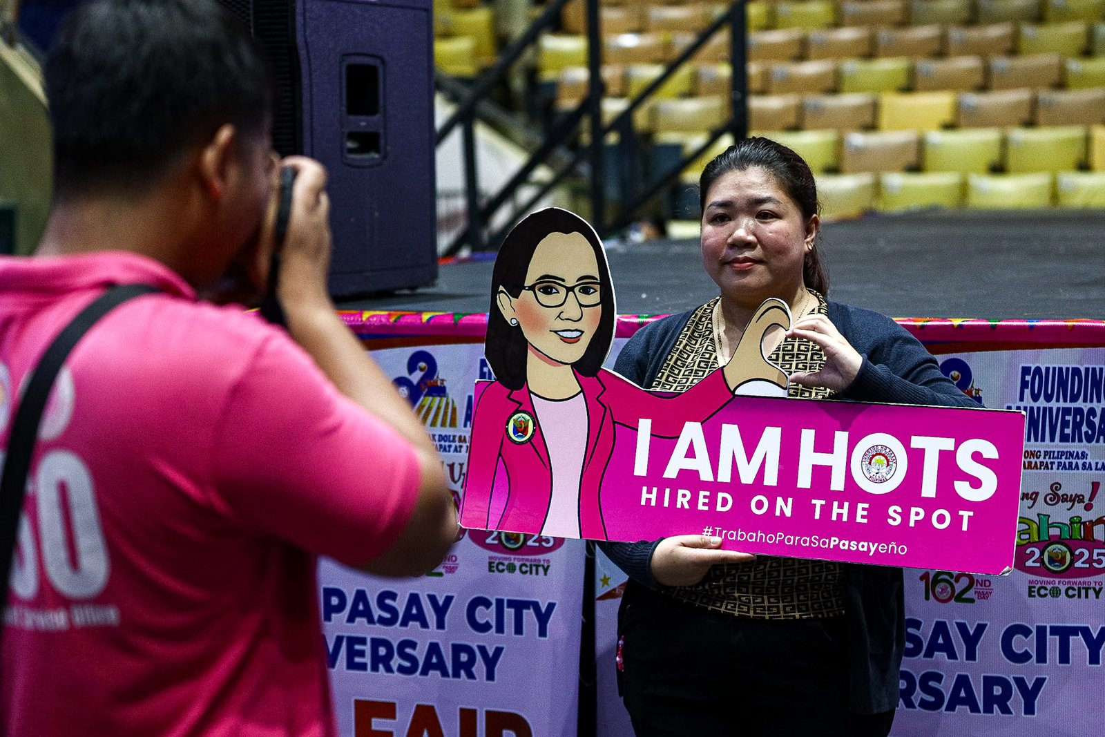 Jobseekers line up to apply for positions during the “Mega Job Fair: Trabaho Para sa Pasayeño” at the Cuneta Astrodome in Pasay City on Monday, 1 December 2025, held in celebration of the city’s 162nd founding anniversary.

Organized by the Pasay City government in partnership with the Department of Labor and Employment, the fair offers opportunities with 46 local employers, as well as applications for four overseas job openings and several government positions.