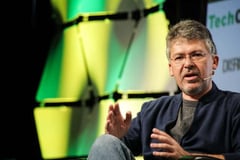 Apple boots out AI chief; iPhone maker plays catch-up