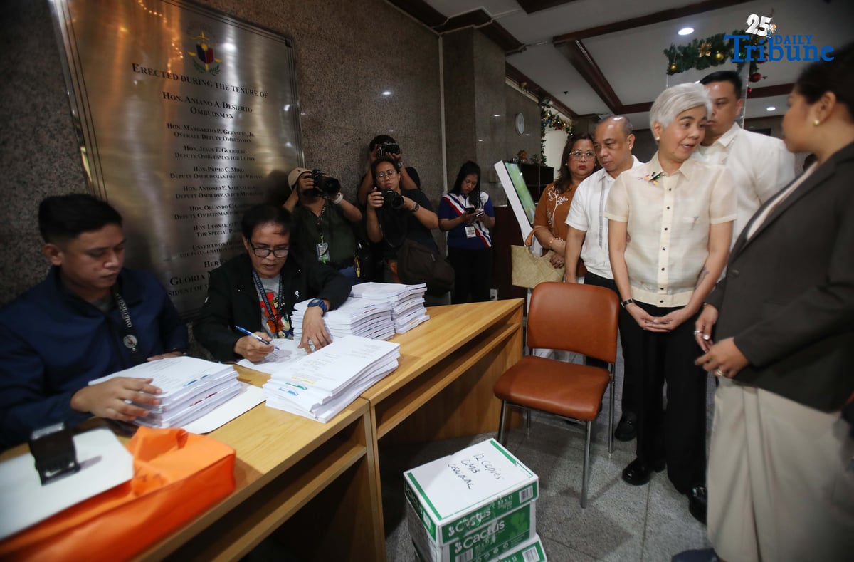 Former Liga ng mga Barangay–Manila president Dra. Leilani Marie H. Lacuna files criminal and administrative complaints before the Office of the Ombudsman on Tuesday, 2 December 2025, seeking preventive suspension of several city officials including Manila Mayor Francisco Domagoso and other newly elected Liga officers.