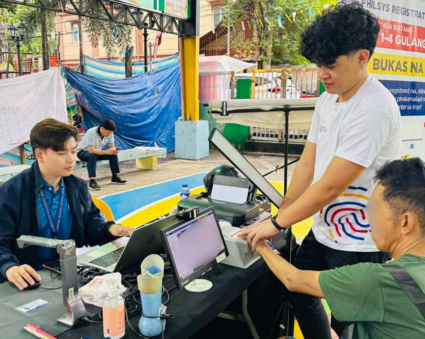 DSWD assist NorMin beneficiaries for Philsys registration