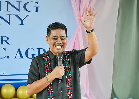 Borongan mayor steps down