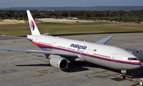 Search for long-missing Malaysia plane resumes