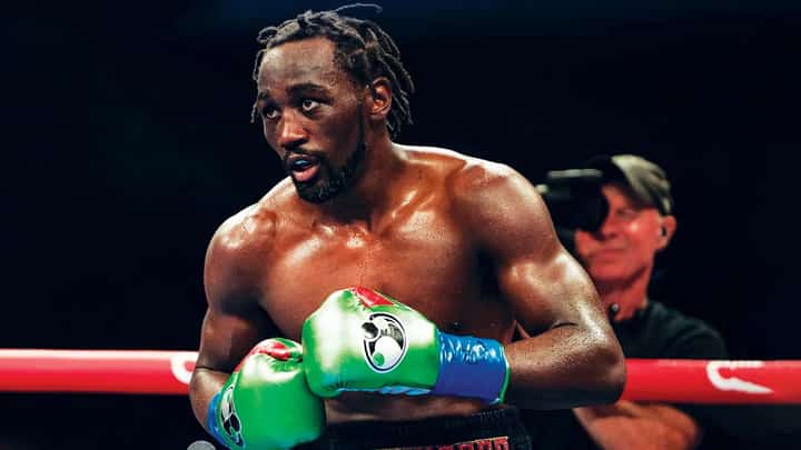 Crawford loses WBC title over unpaid fees