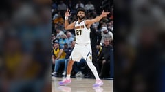 Murray fires 52 as Nuggets dump Pacers