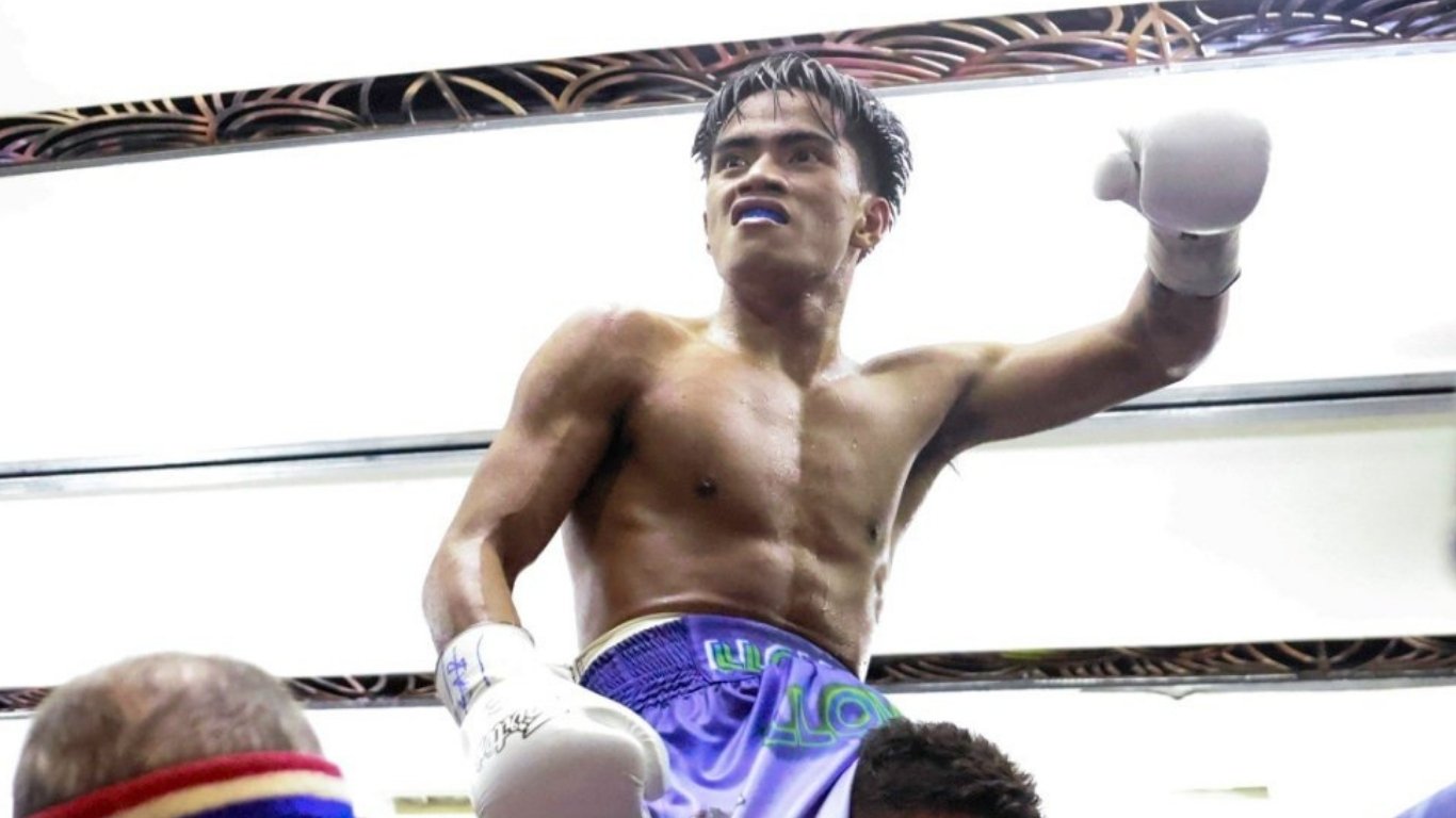 Llover, Casimero grab spotlight