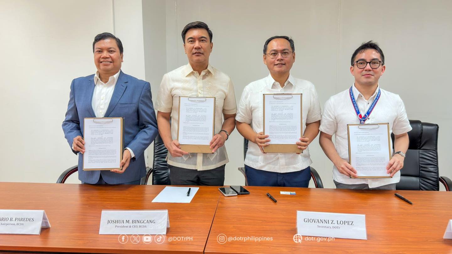DOTR, BCDA boost air transport, logistics at CRK