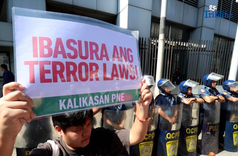 NTF-ELCAC condemns NPA killing, cites 'spy-tagging' in Negros
