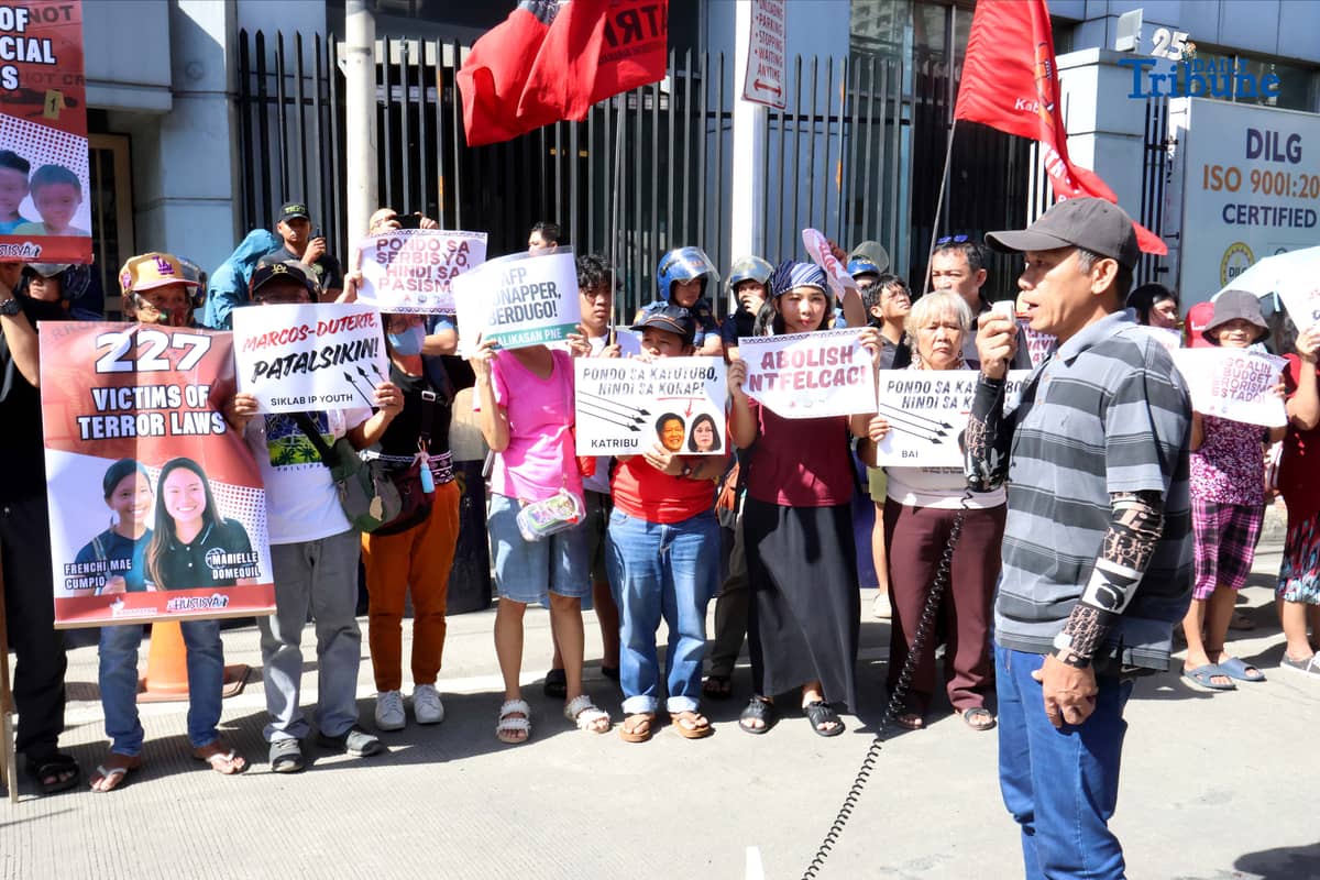 (December 04 2025) Human rights advocates and various sectors hold a protest at DILG NAPOLCOM center office in Quezon City on Thursday December 4 2025, to call for the abolition of NTF-ELCAC and the reallocation of government funds to social services instead of militarization and repression. The group also highlights growing concern over heightened militarization in communities under the Marcos Jr. administration. Photo/Analy Labor
