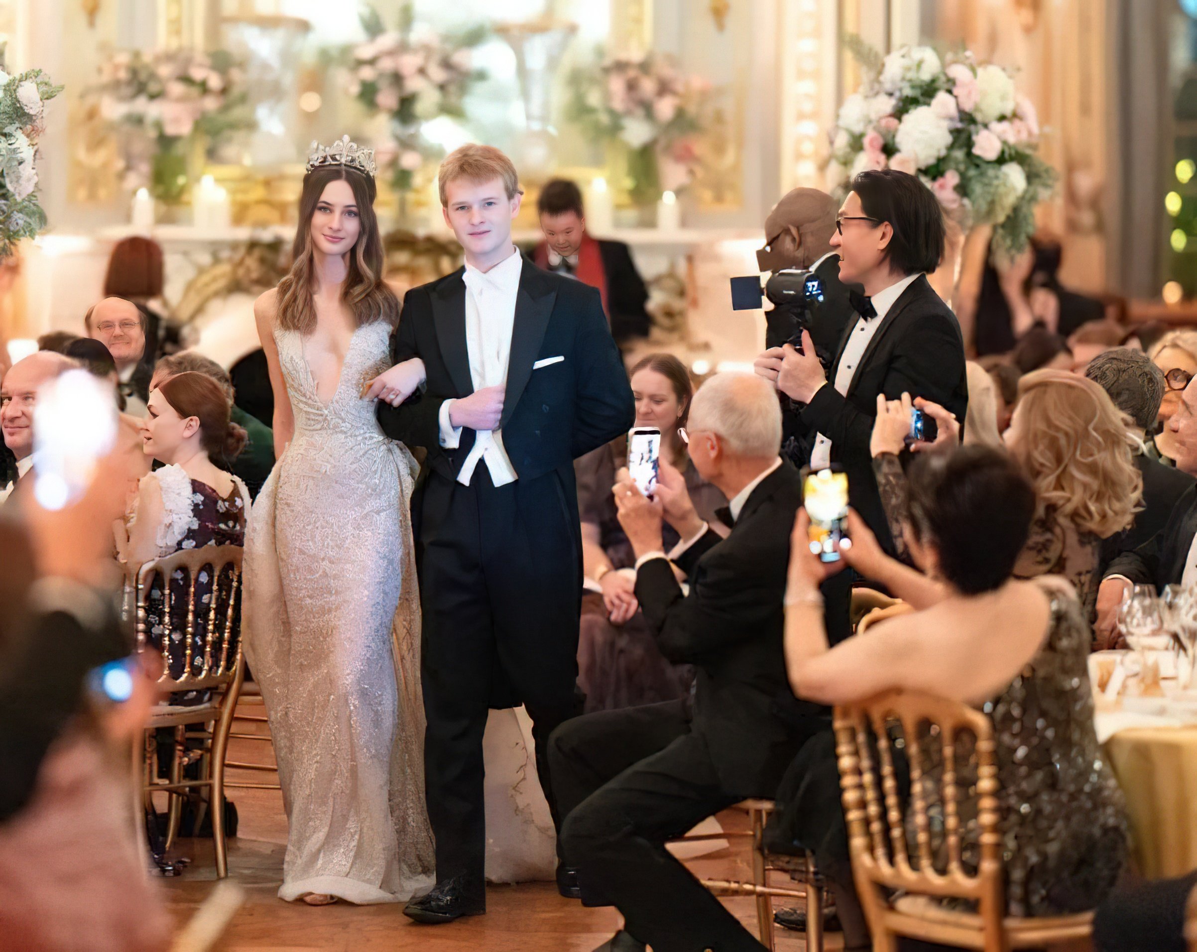 PRINCESS Eulalia de Orléans-Bourbon arriving at the ball with a date.