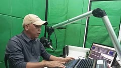 Broadcaster stabbed dead in broad daylight