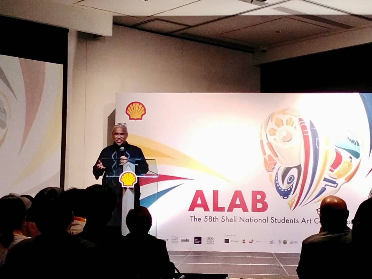 Toym Imao delivered an inspirational message underscoring the importance of art amid declining appreciation, the rise of AI, and growing climate anxieties.