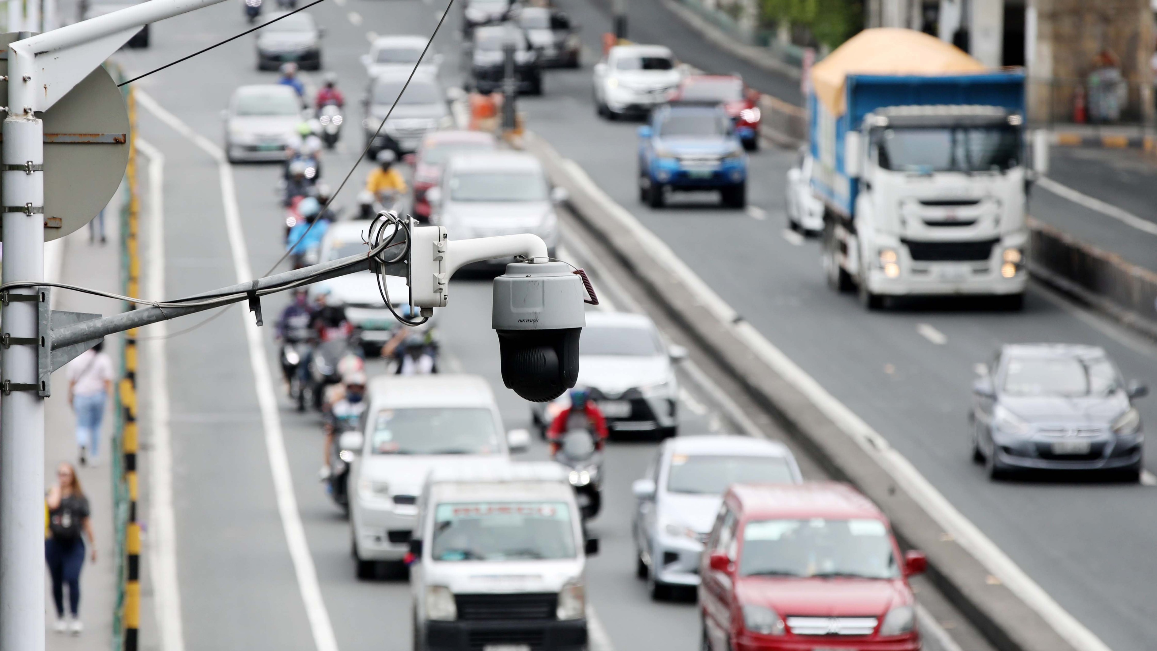 LTO denies claims on new road regulations circulating online