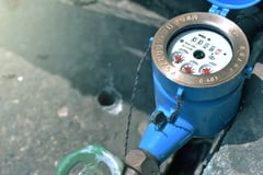 Low-income families to get water bill discounts