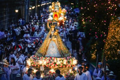 Mother Mary, please heal our troubled land!