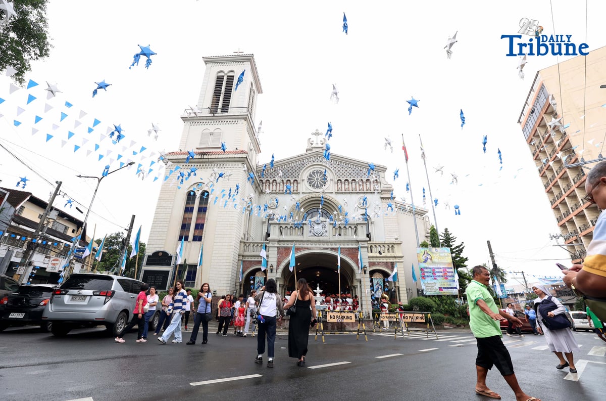 Devotees attended the Mass of the Blessed Virgin Mary for the Feast of the Immaculate Conception and lit candles at the Immaculate Conception Cathedral of Cubao in Quezon City on Monday, 8 December 2025.