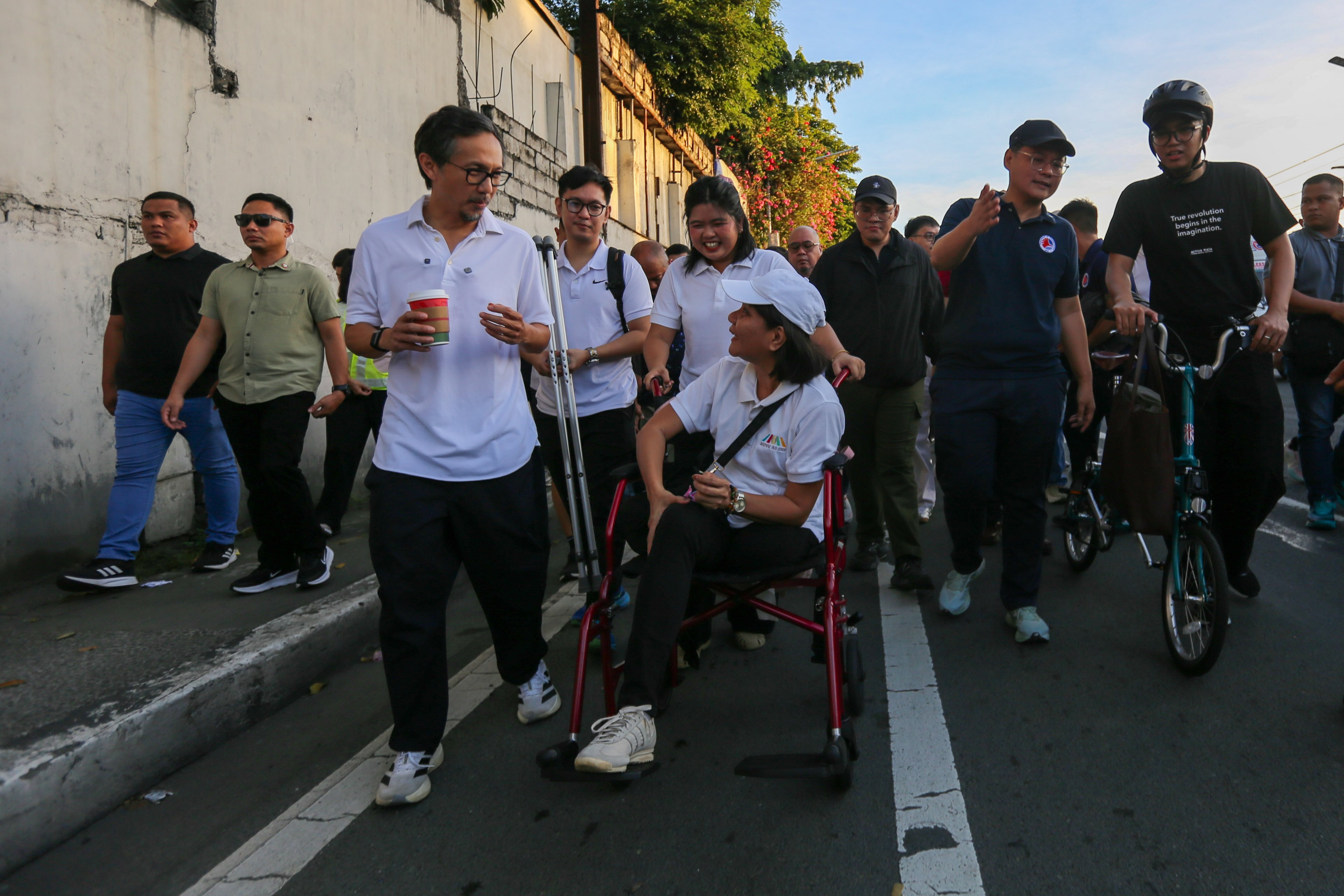 EDSA work starts with sidewalks first