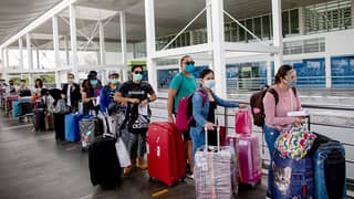 61 OFWs from Saudi Arabia return to Philippines