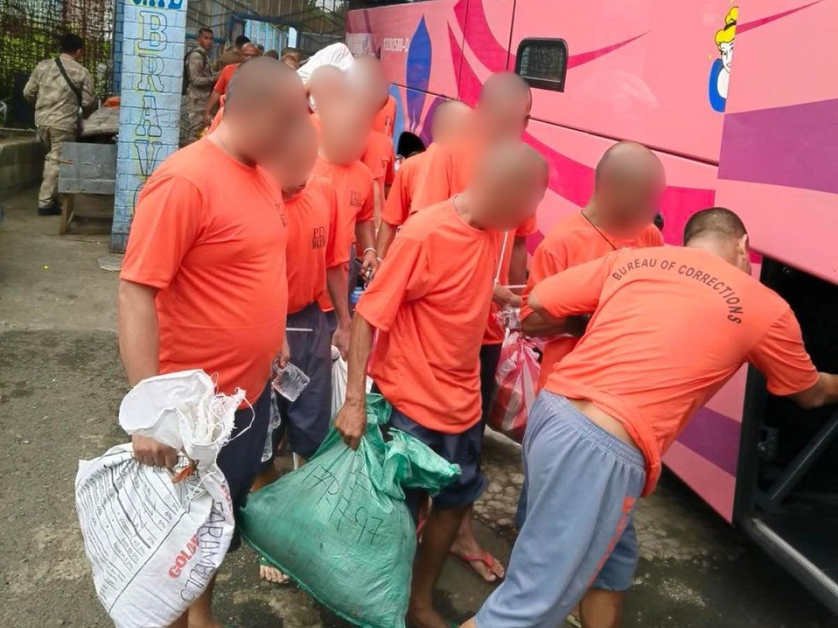 BuCor transfers 300 PDLs to Leyte Regional Prison