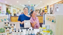 For Christmas, buy Filipino — FL