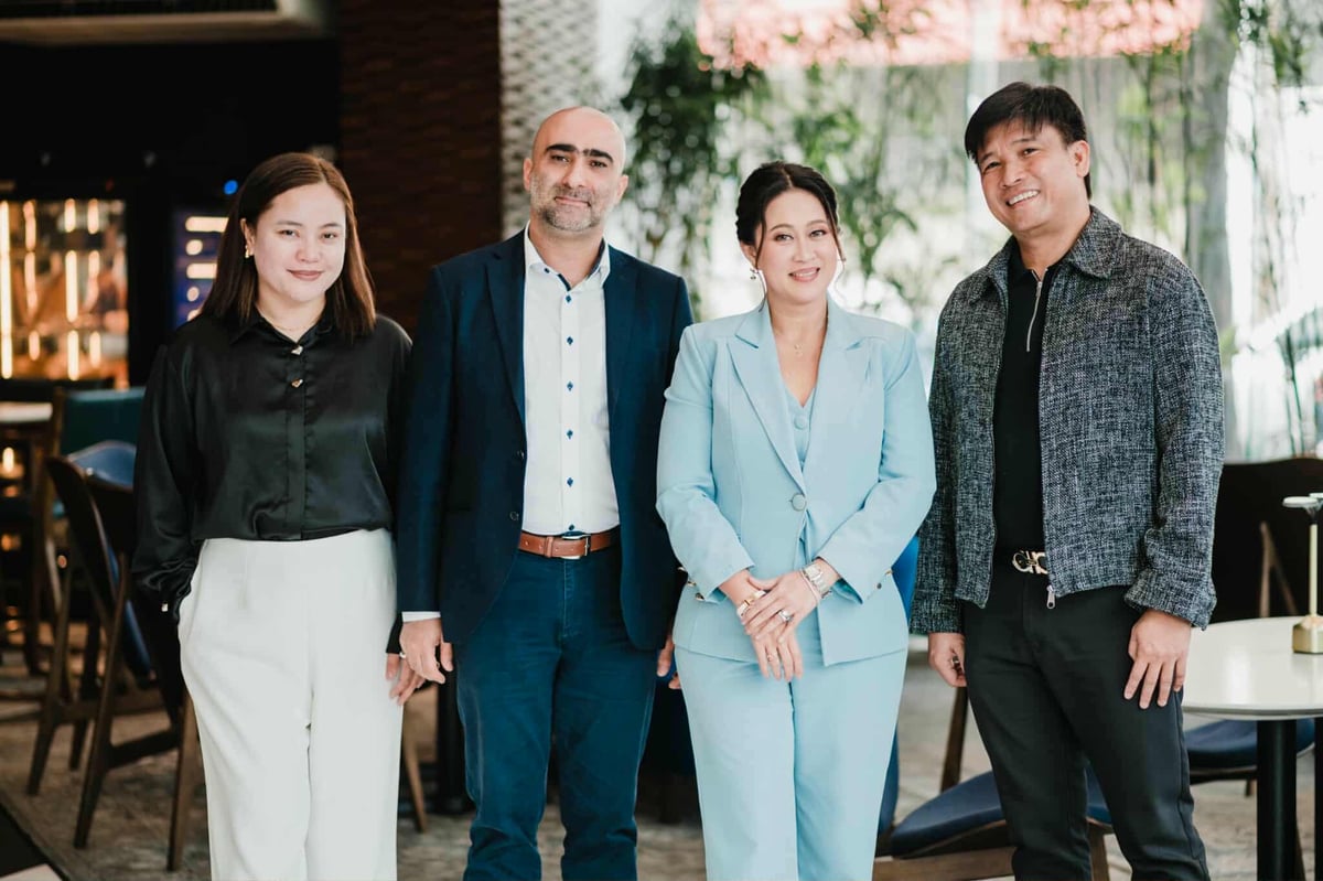 From left to right:
Tahnee Sunga, BTL Aesthetics Philippines Marketing Head
Mohammad Ebrahimi
CFO Delaram Aesthetics and Laser Center
Dr. MJ Esclavia Cadigal-Ebrahimi, Medical Director and CEO of Delaram Aesthetics and Laser Center
Ludovico Perez Jr.
Country Manager - BTL Aesthetics Philippines