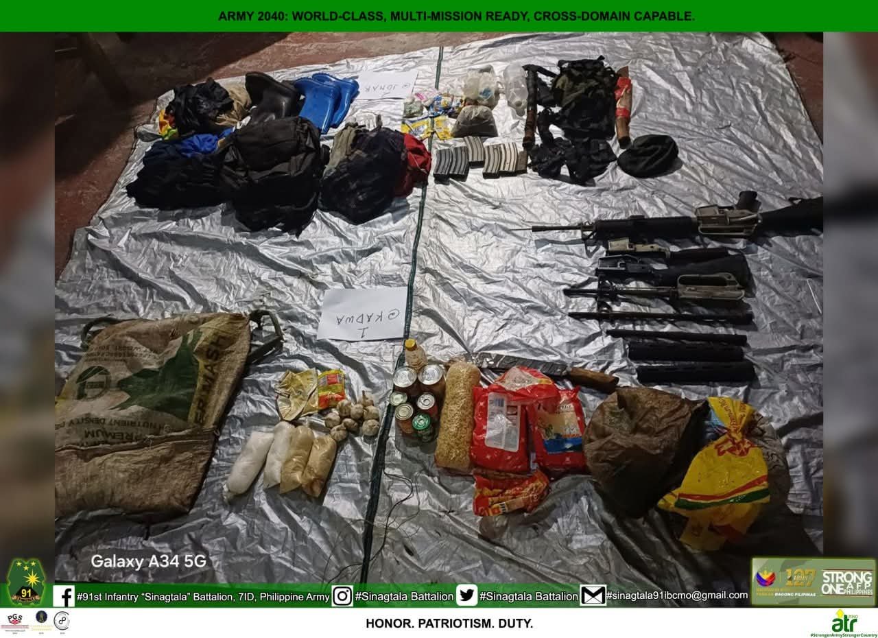 Two rebels surrender in Aurora