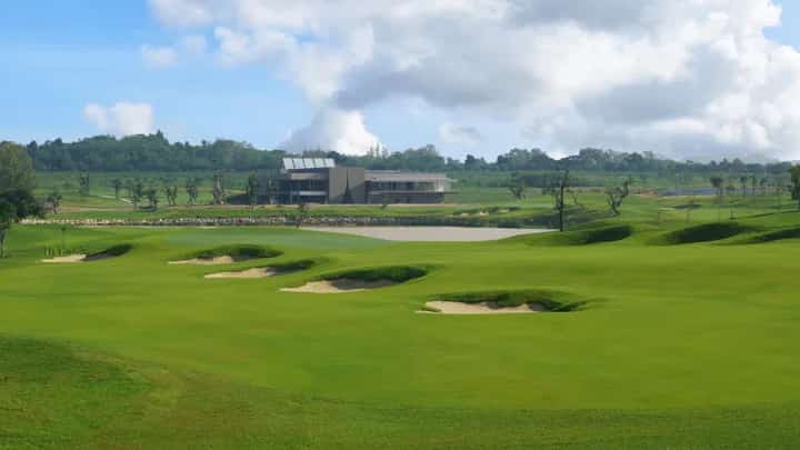 Siam Country Club Rolling Hills