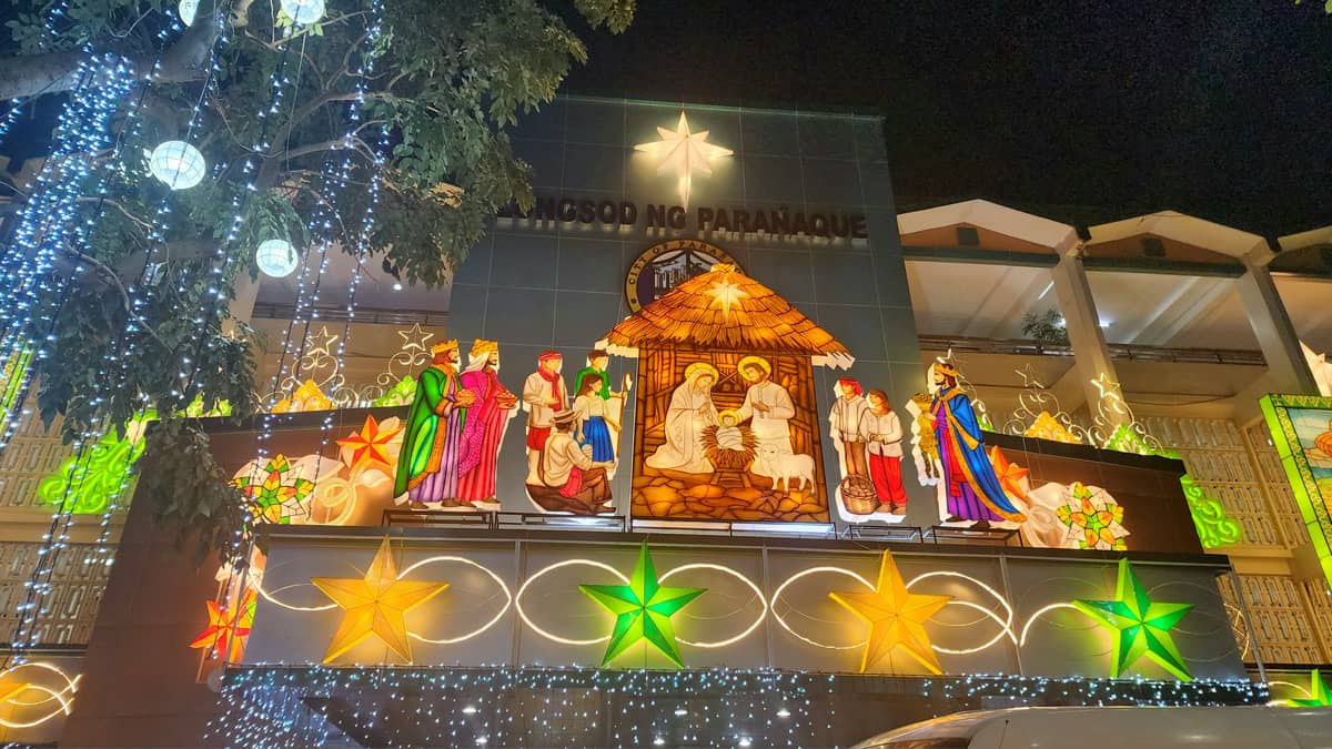 THE belen or Nativity scene at the main entrance of the city hall.