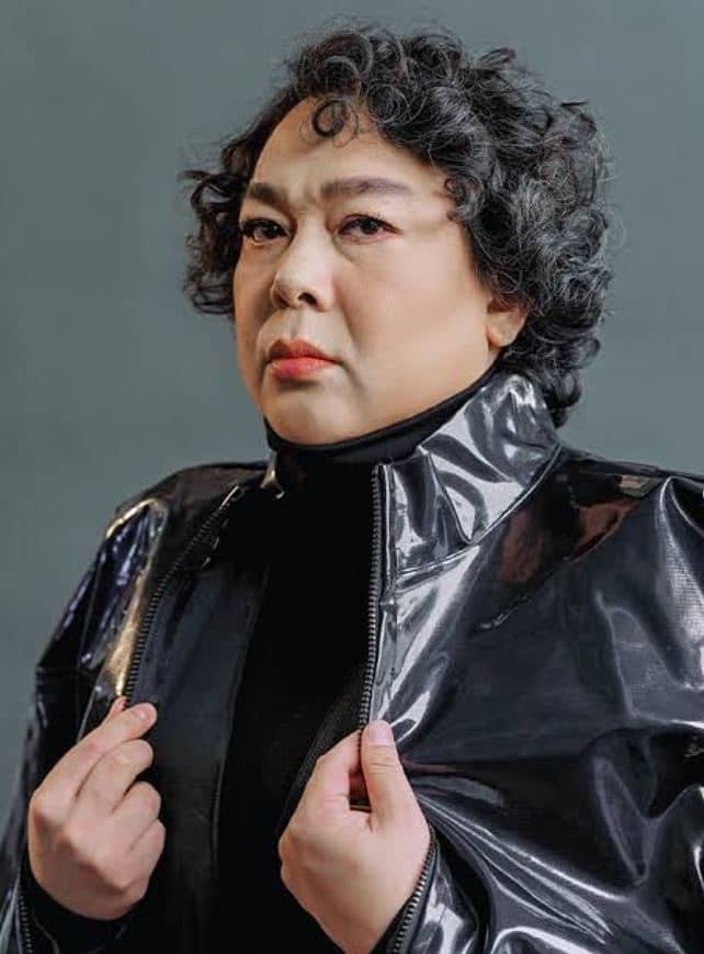 JOHN Lapus