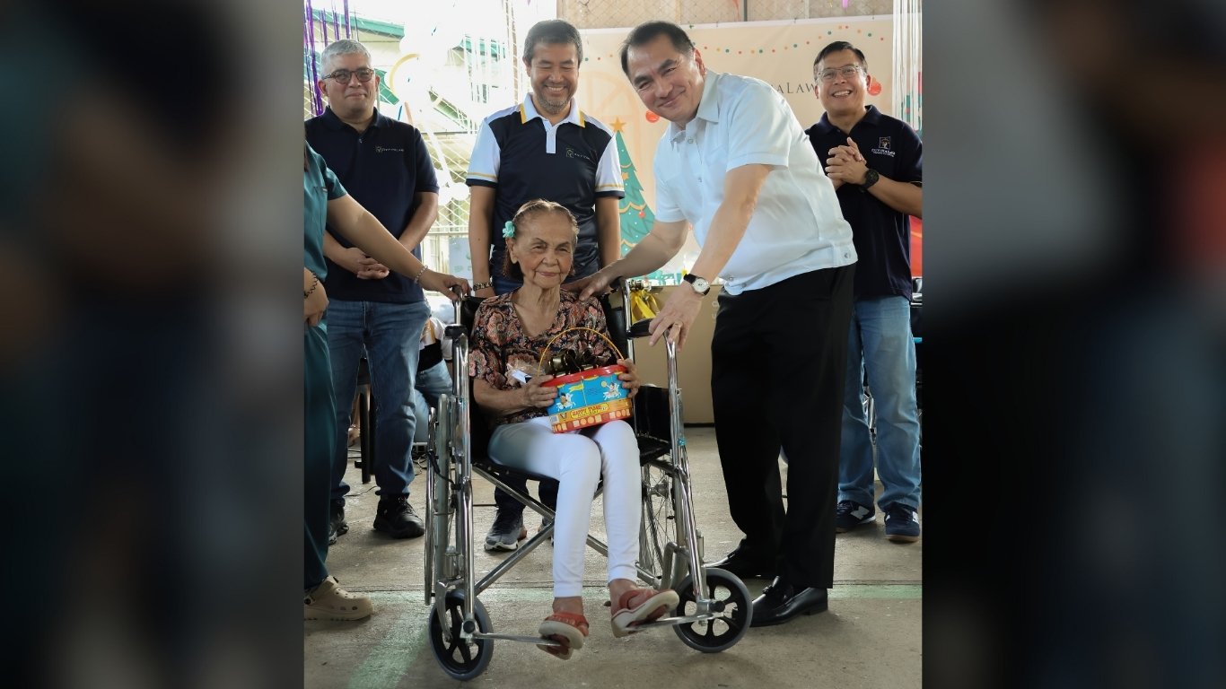 Lolas’ wish list comes true