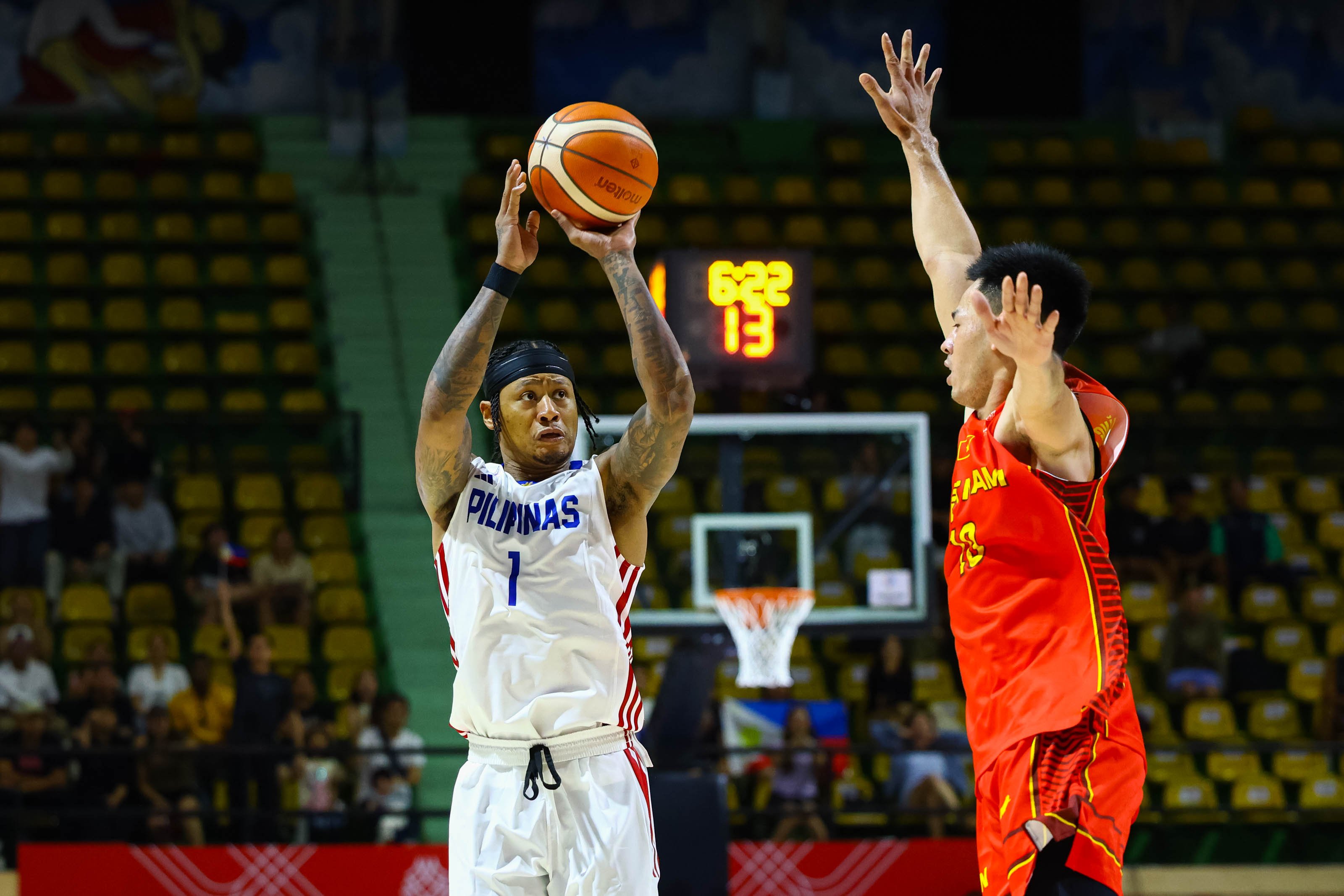 Gilas survives Vietnamese scare