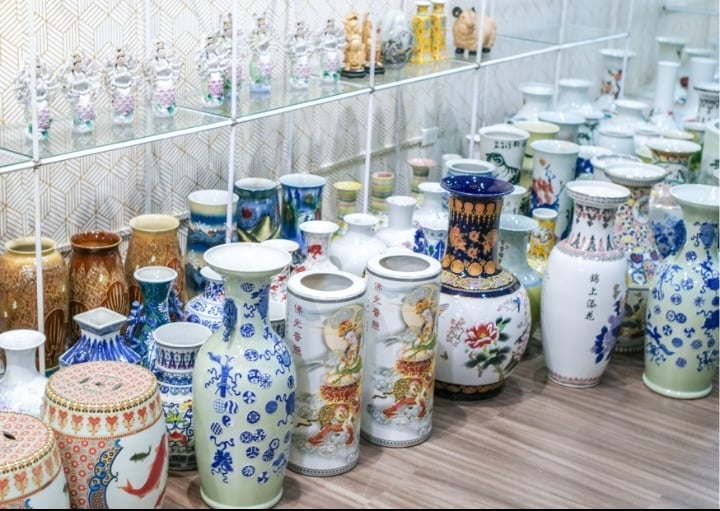 Vintage Chinese treasures up for sale