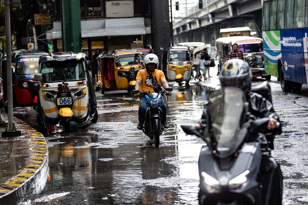 December rain in Manila