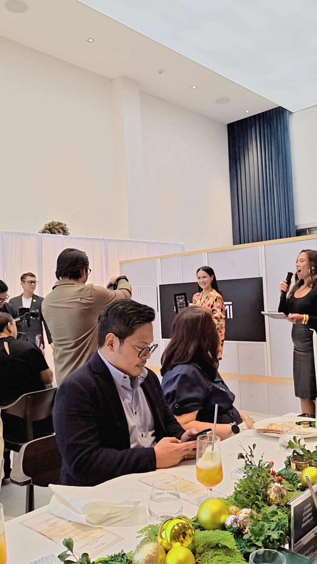 MARIAN Rivera proudly shows her raffle win, a limited edition Tumi Blocks.