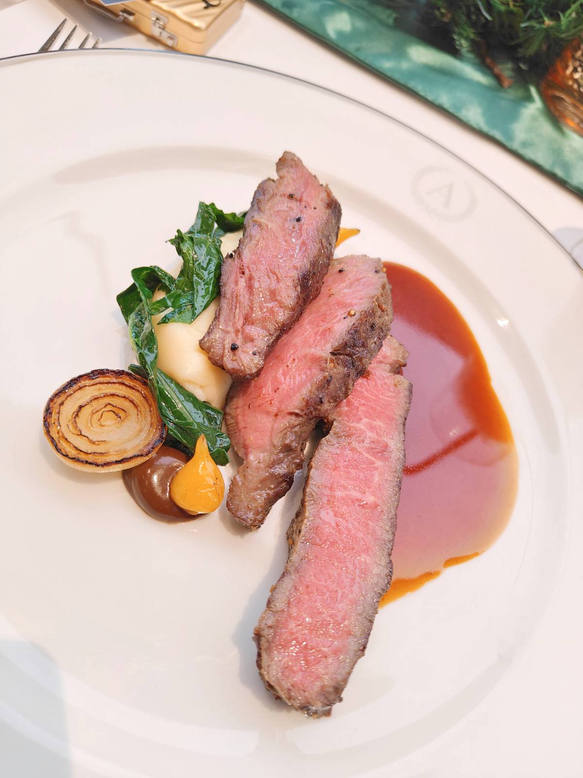 ANTONIO'S Manila’s very own Steak and Fries as the event’s main course.