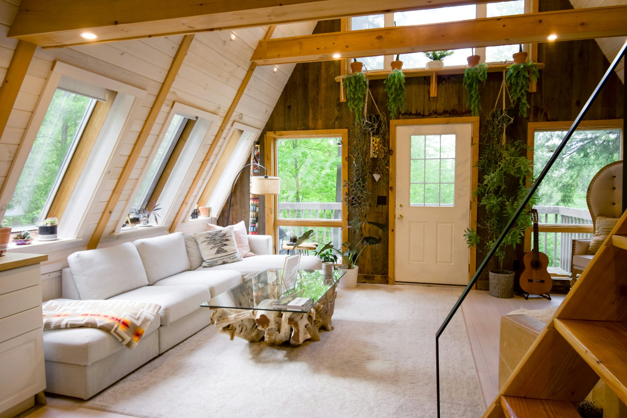 The psychology of staycations: Why rest  feels better at home