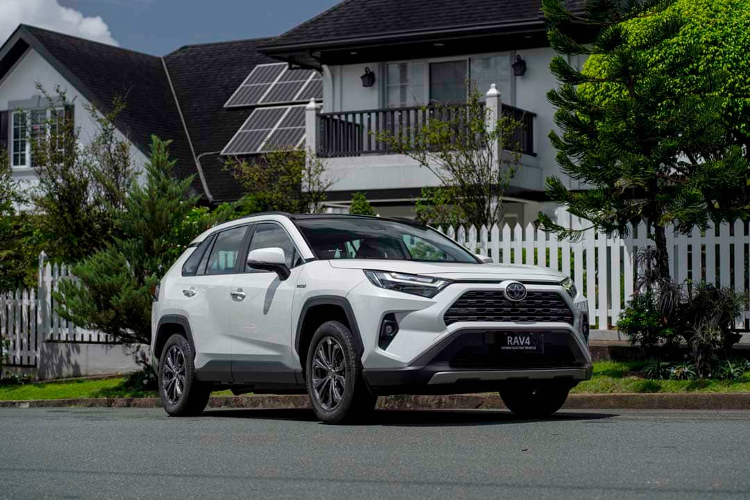 RAV4 qualifies for a straight cash discount as part of Toyota’s year-end deals.