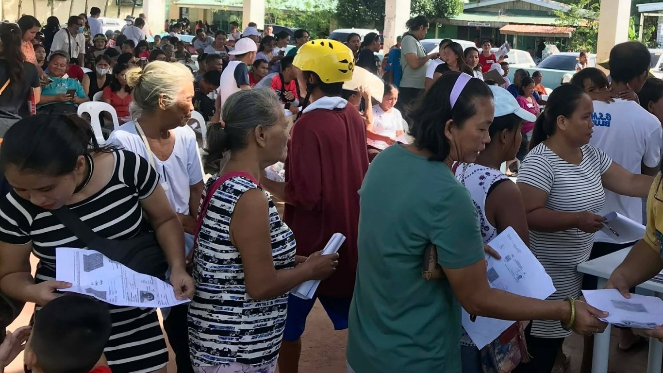 Liloan families get fresh start