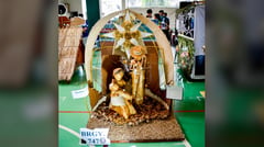 Pasay and Manila residents create, parade sustainable belens 