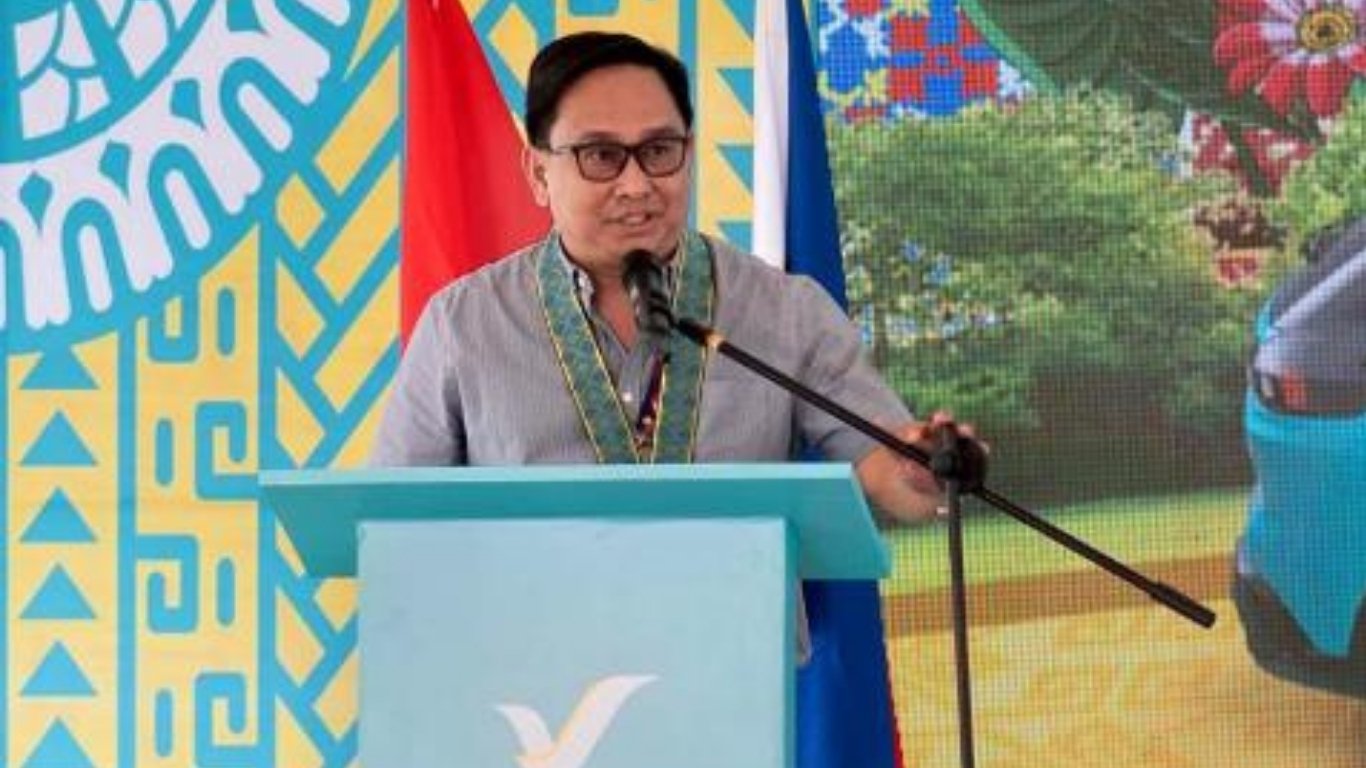 Green GSM launches EV taxis in Davao