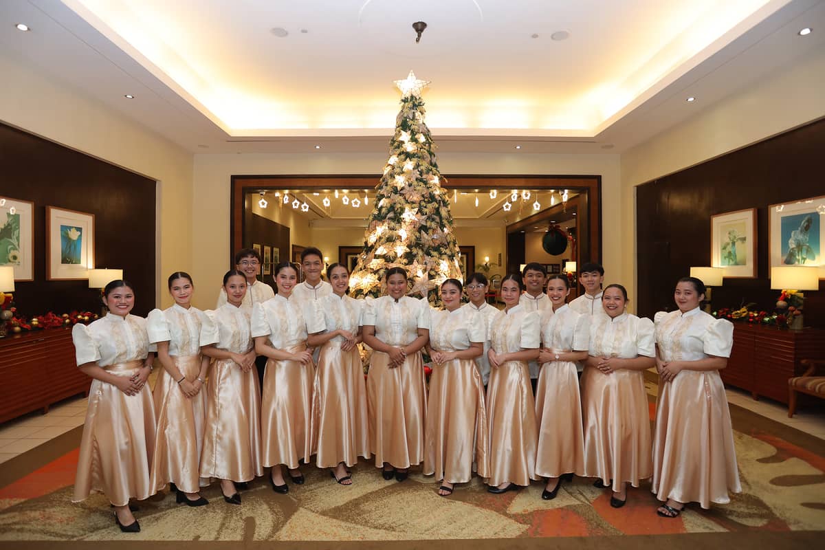 THE Himig San Jose Chorale from Alfonso, Cavite, filled the evening with festive harmonies.