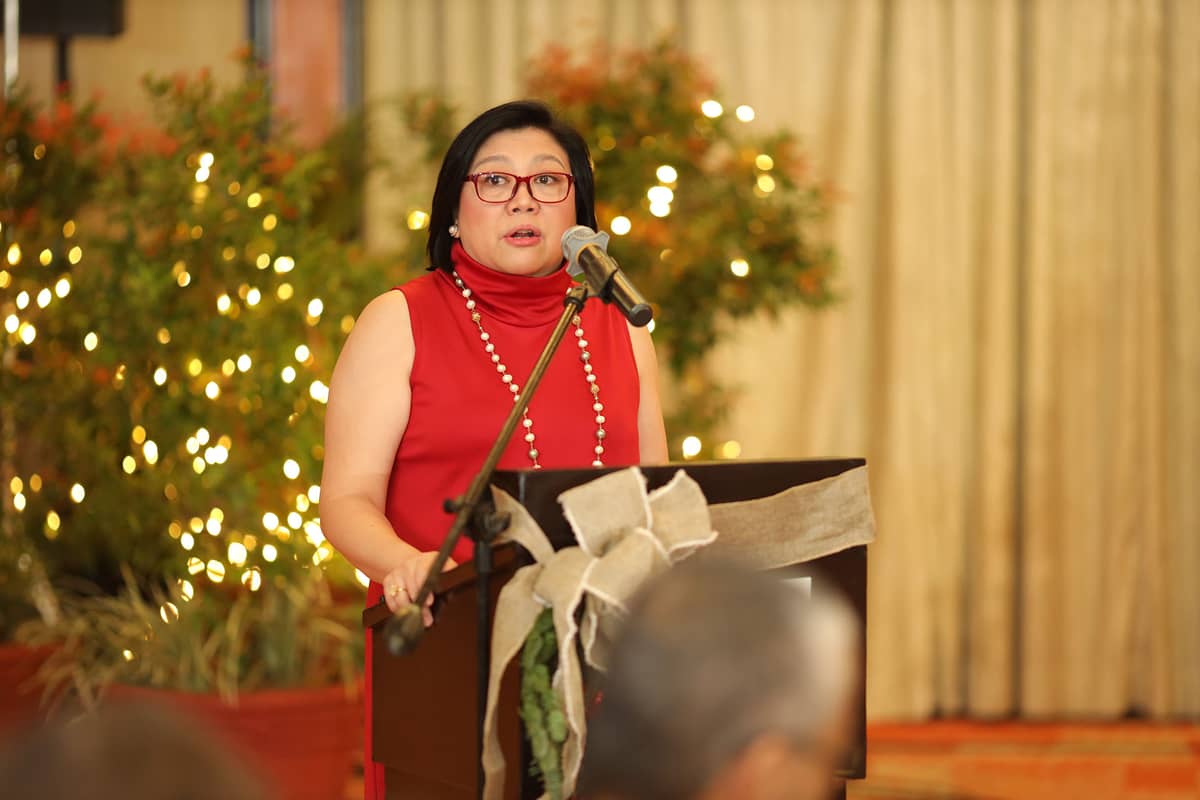 CHEF Leah Magallanes, vice president for Quality and Sustainability of SM Hotels and Conventions Corp., gives guests a glimpse of the culinary offerings.