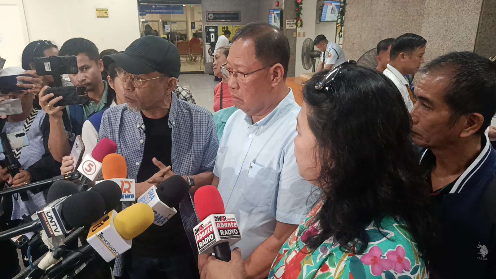 Group files plunder complaint vs Recto, ex-PhilHealth chief over P60-B fund transfer