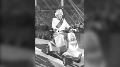 AI resurrects dead celebrities