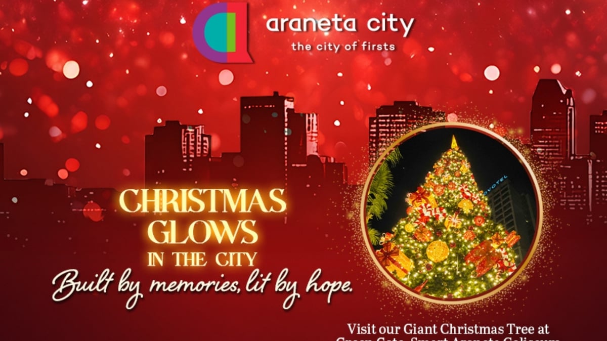 Christmas glows in the city