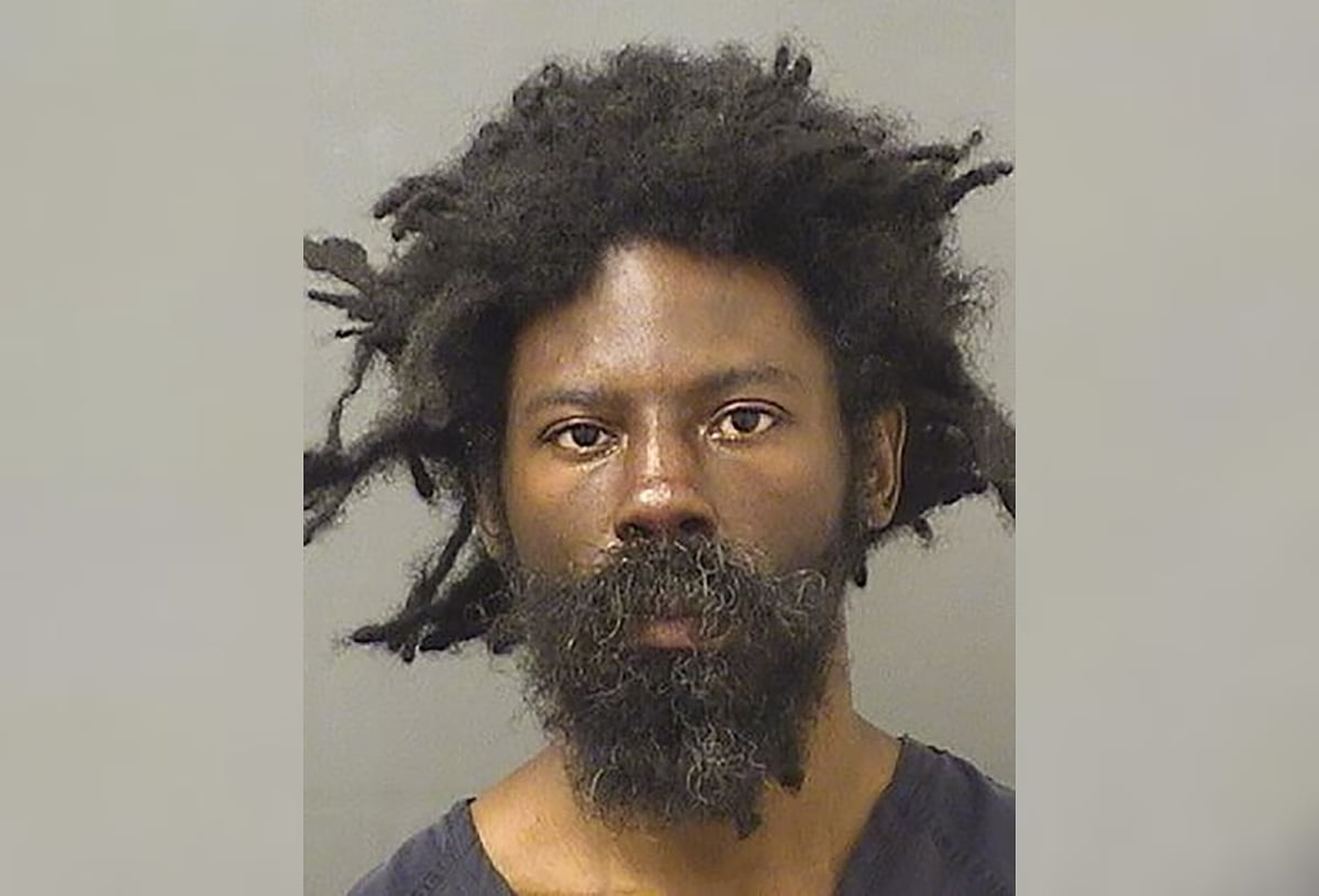 Woman fatally stabbed at Florida Barnes & Noble; suspect in custody