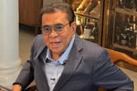 CHAVIT Singson