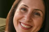 Halt execution, prominent women urge Iran