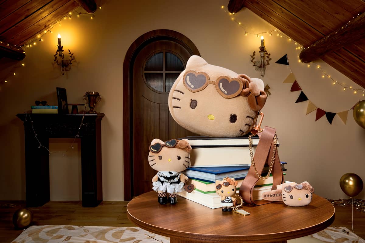 HELLO Kitty merchandise.